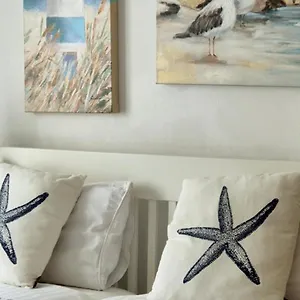 Star By Nicolet Apartment